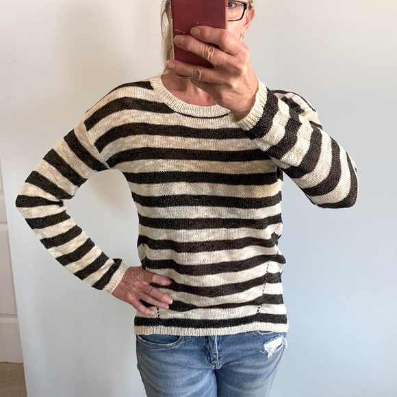 Black & Creamy White Striped Sweater - Picture 6 of 9
